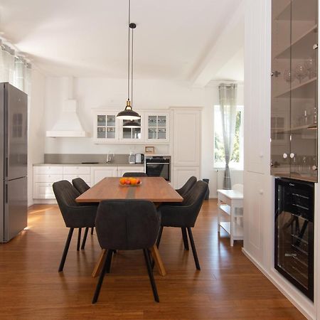 Villa Beatrice By Locap Group イゾラ エクステリア 写真